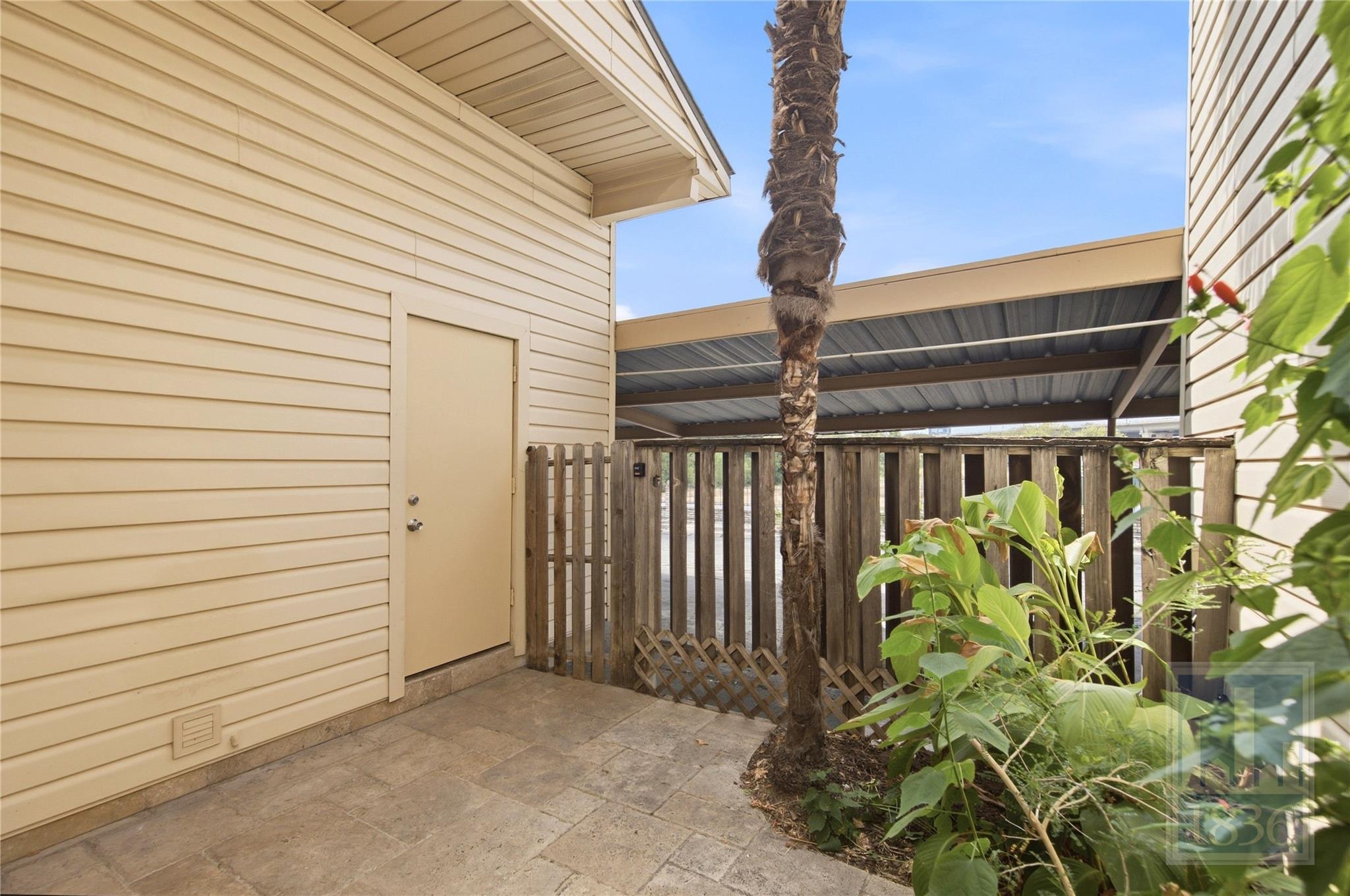 8400 Jamestown Dr #226 Property Photo 23
