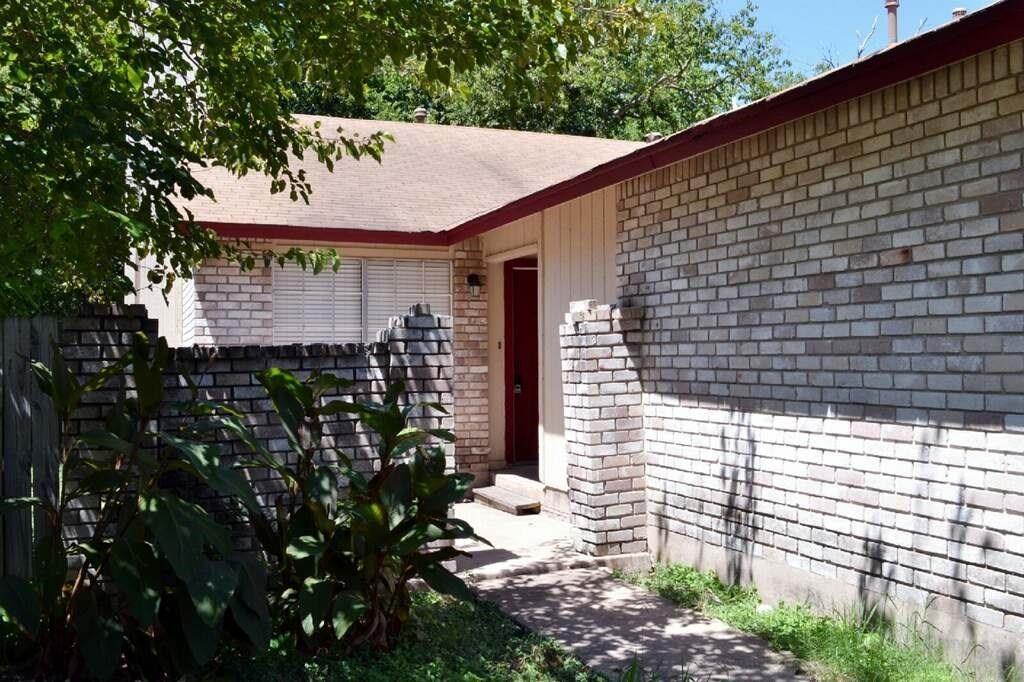 1801 Mearns Meadow Blvd #a Property Photo 3
