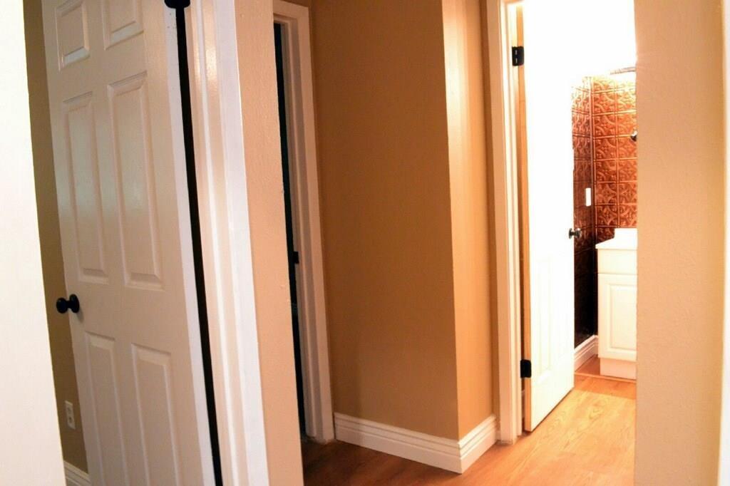 1801 Mearns Meadow Blvd #a Property Photo 13