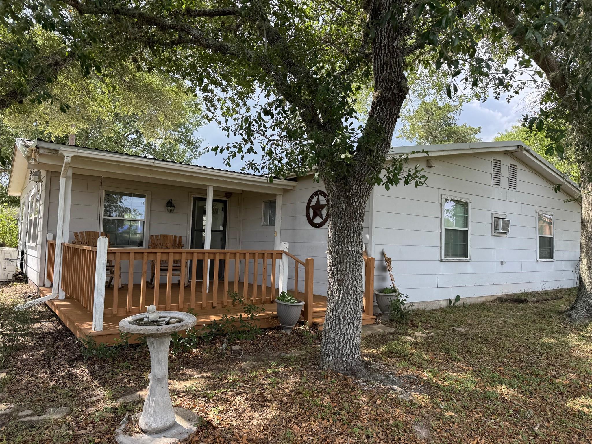 4317 Fm 955 Rd Property Photo 1