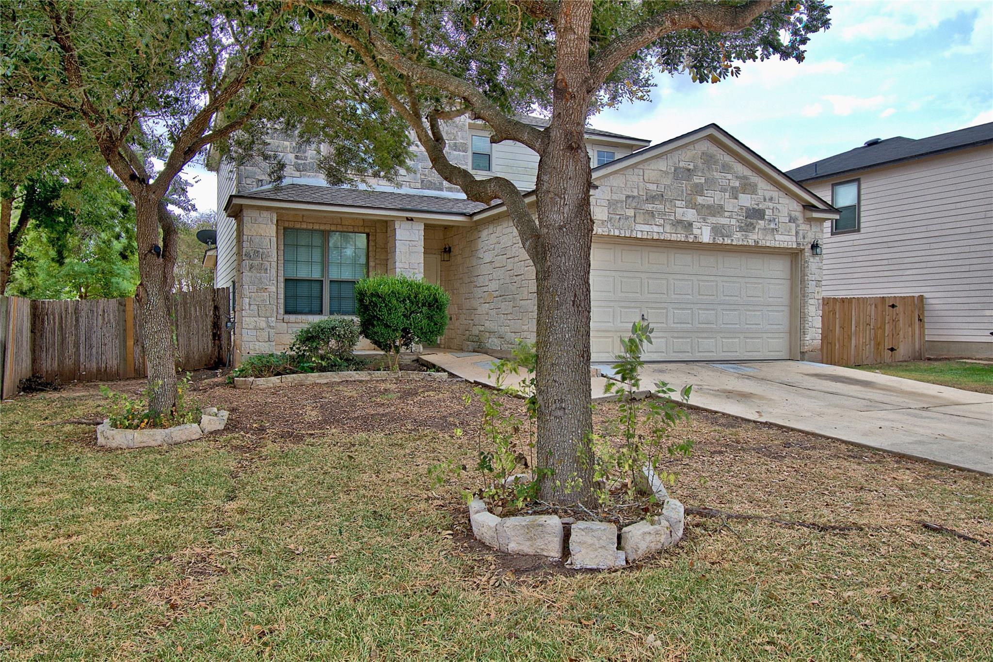 711 Abundance Ln Property Photo 1