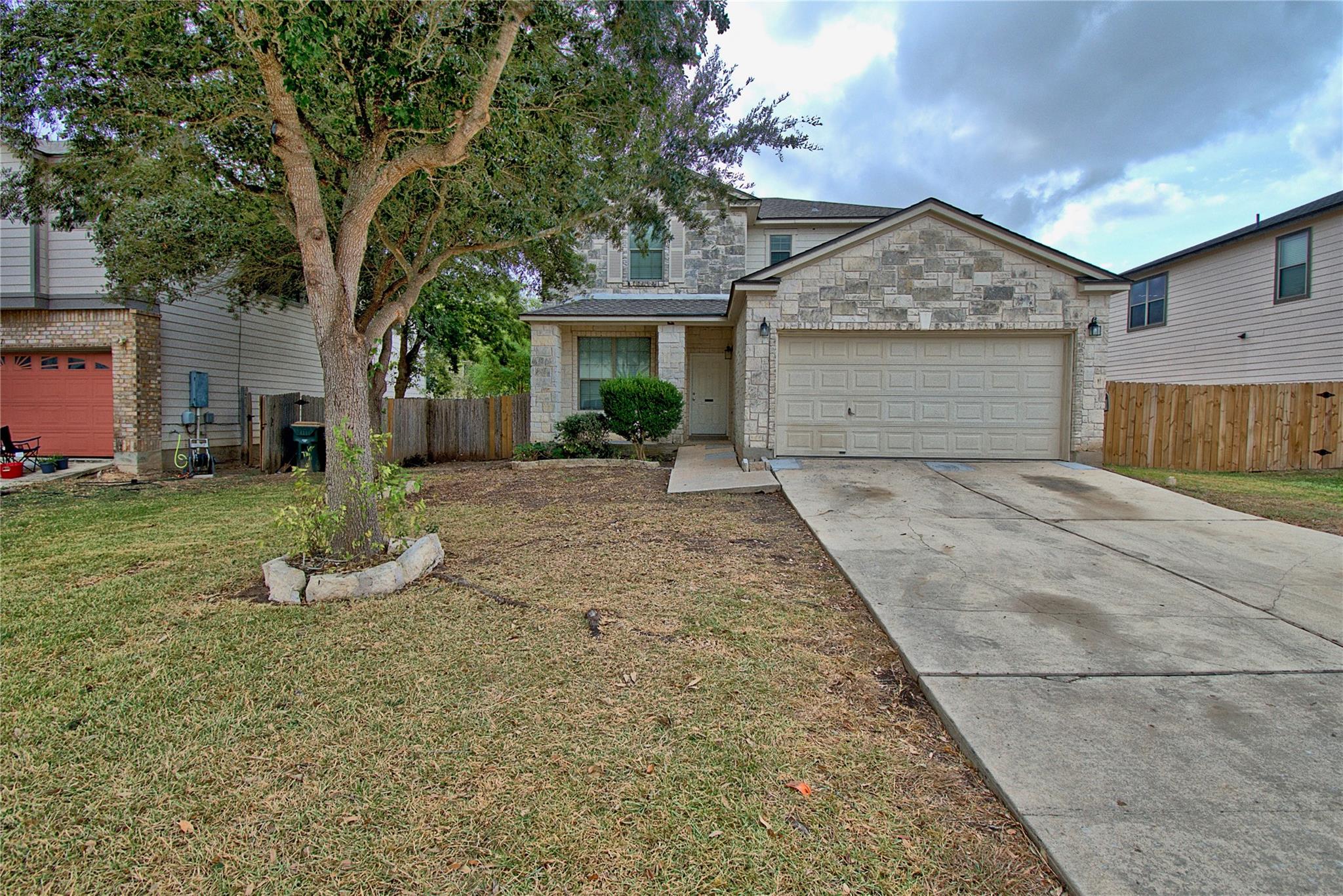 711 Abundance Ln Property Photo 3