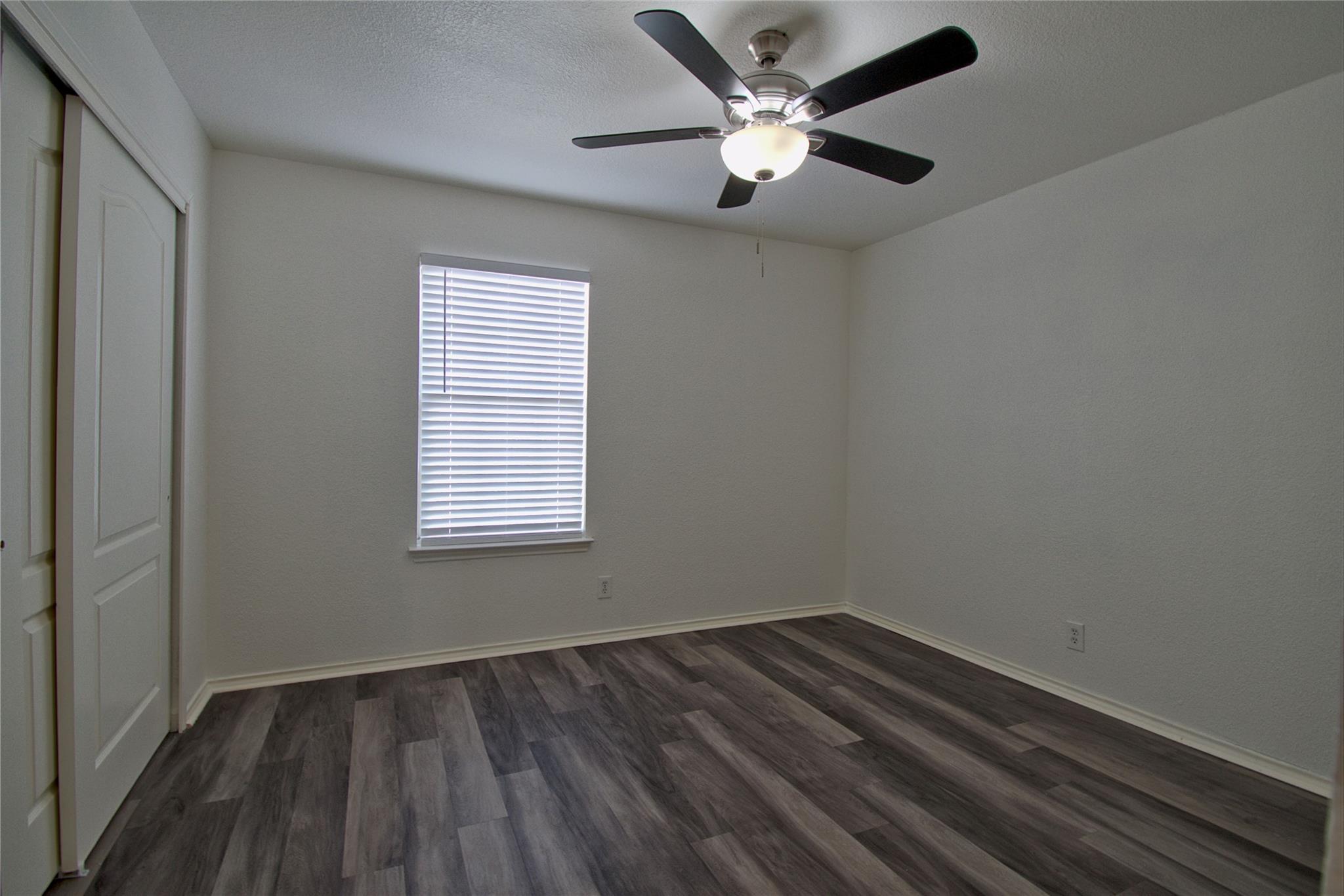 711 Abundance Ln Property Photo 23