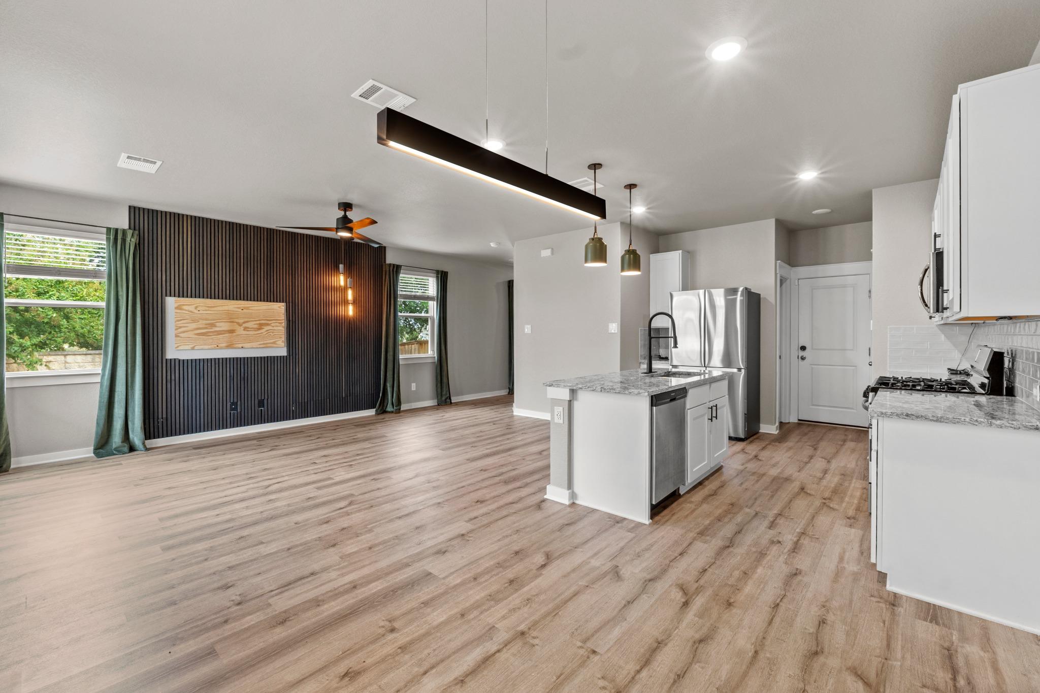 2251 Rocoso Trl Property Photo 8