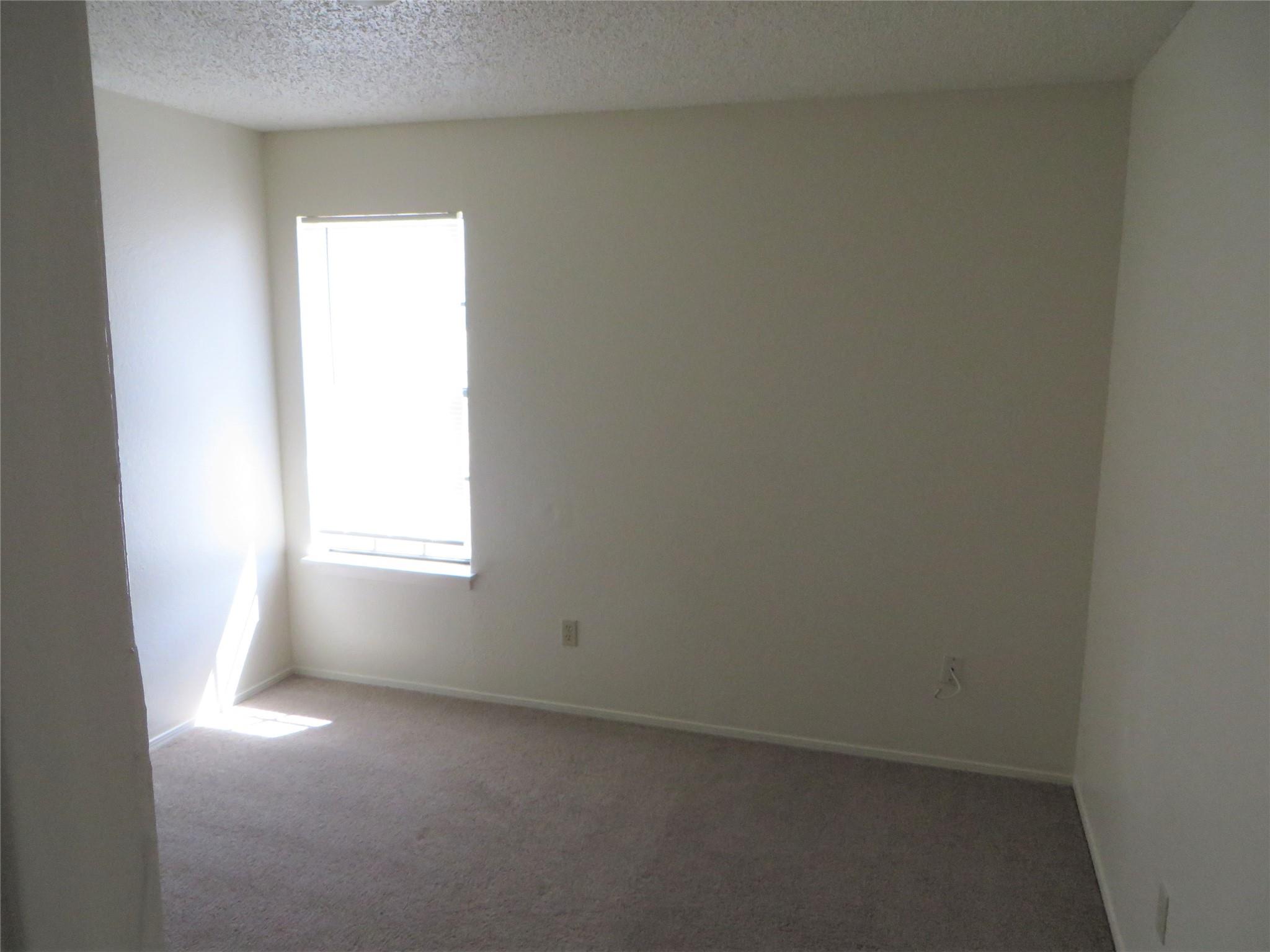2217 Katy Ln #c Property Photo 7