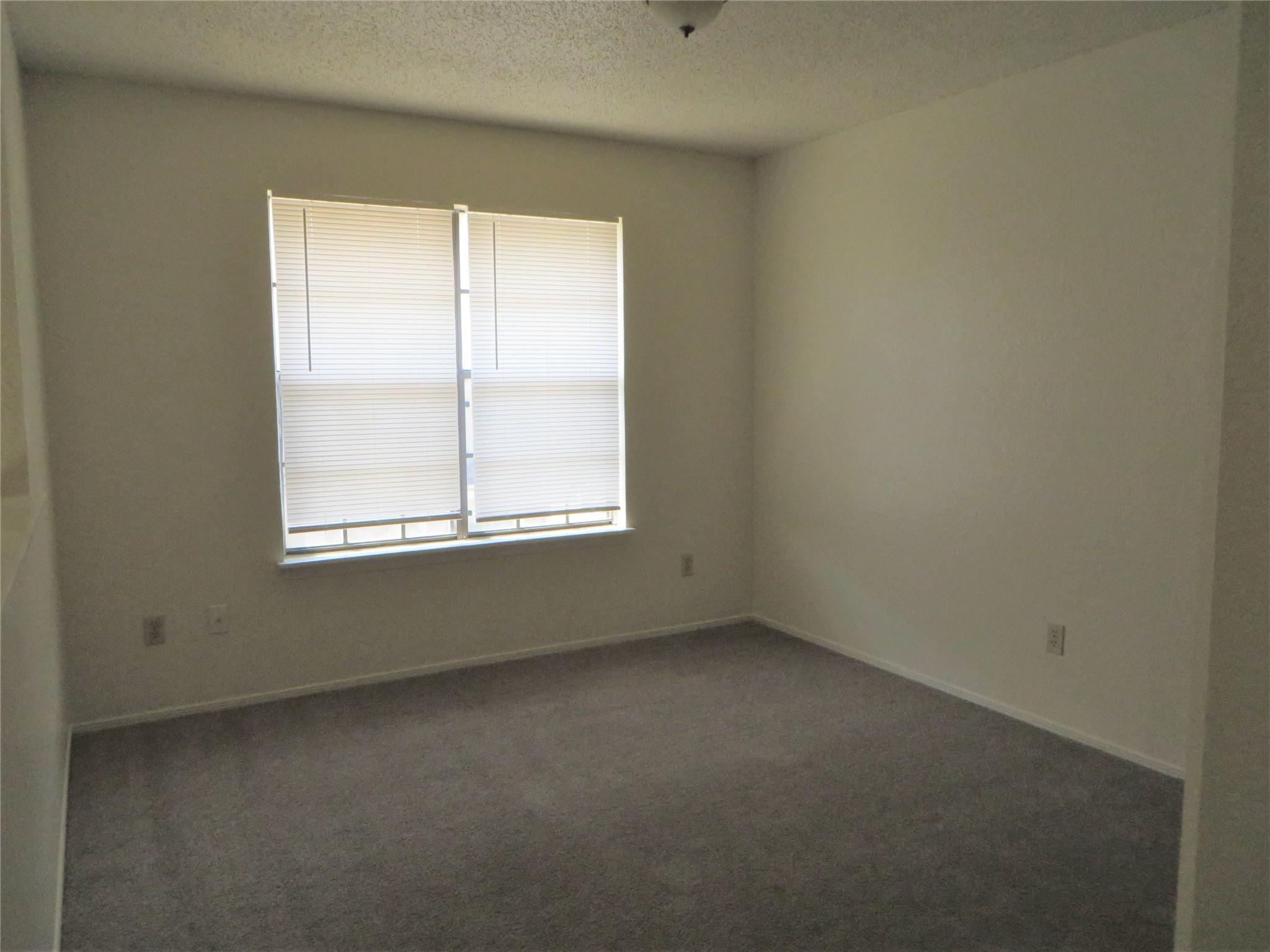 2217 Katy Ln #c Property Photo 9