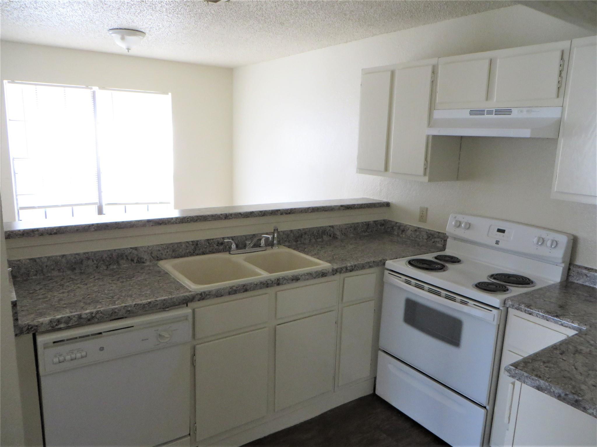 2217 Katy Ln #c Property Photo 13
