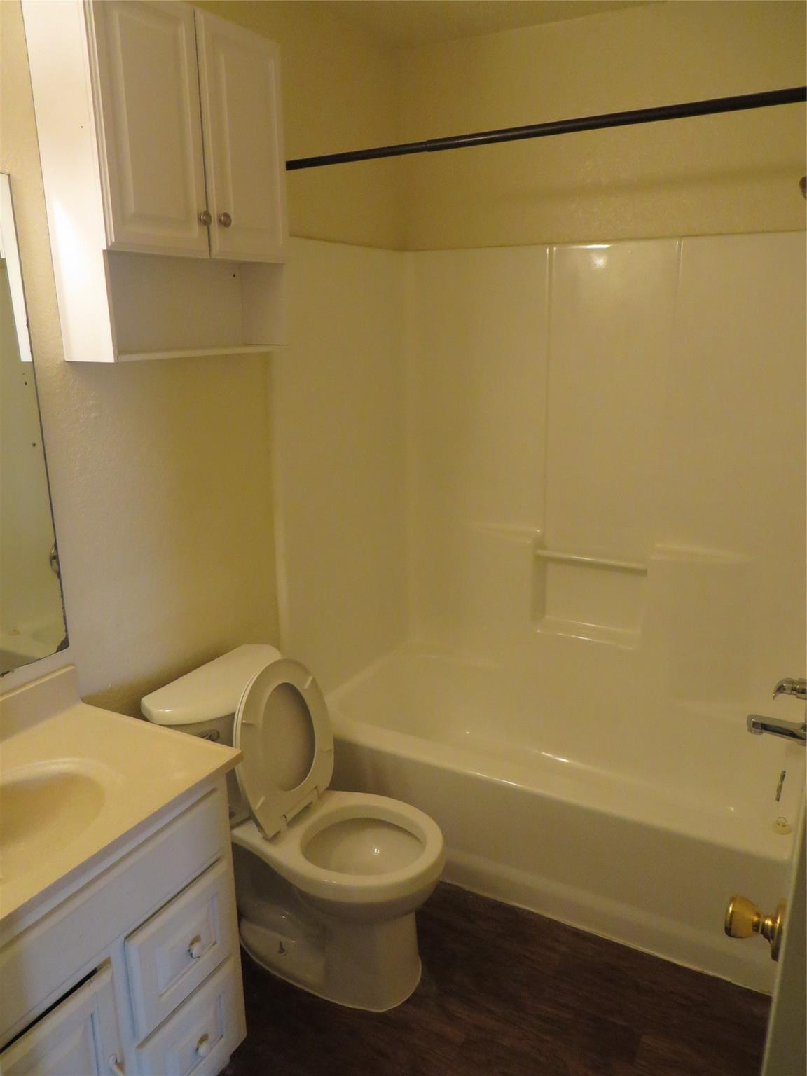 2217 Katy Ln #c Property Photo 14