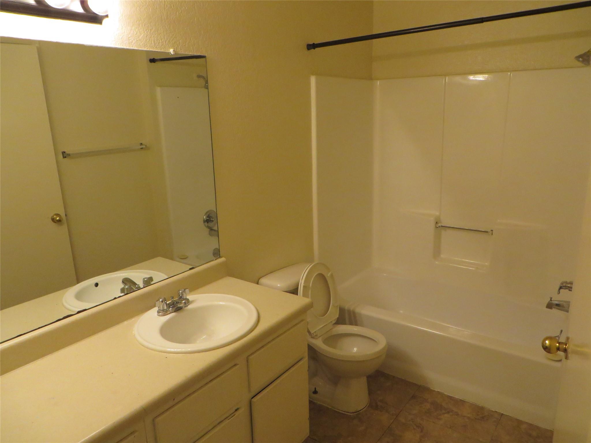 2217 Katy Ln #c Property Photo 21
