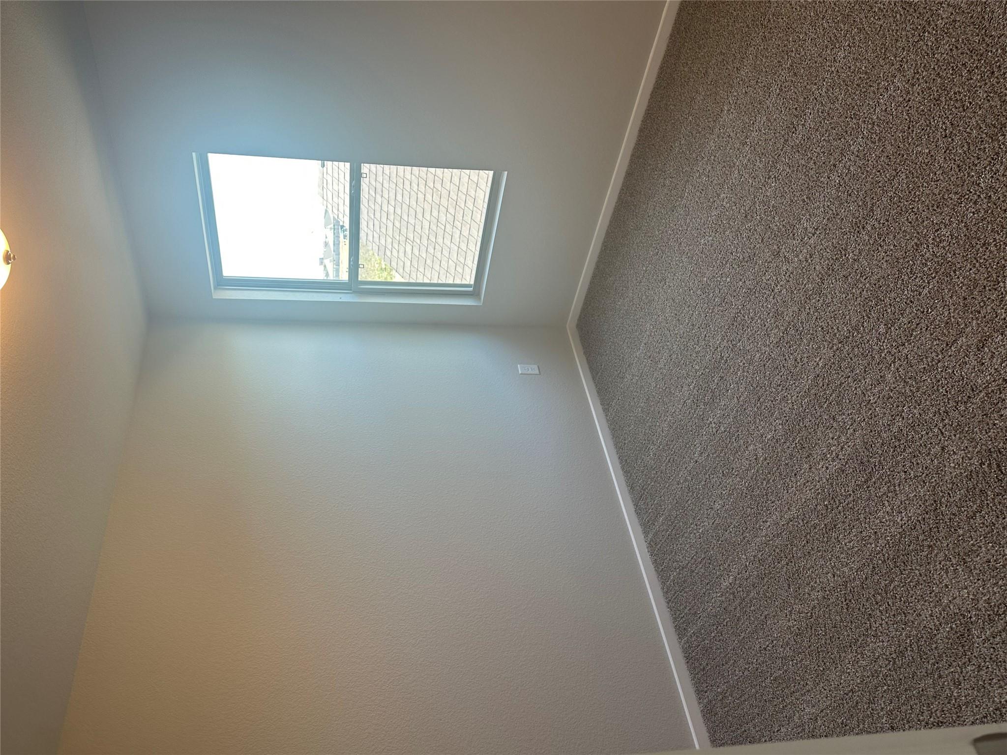 140 Wind Hill None Property Photo 17