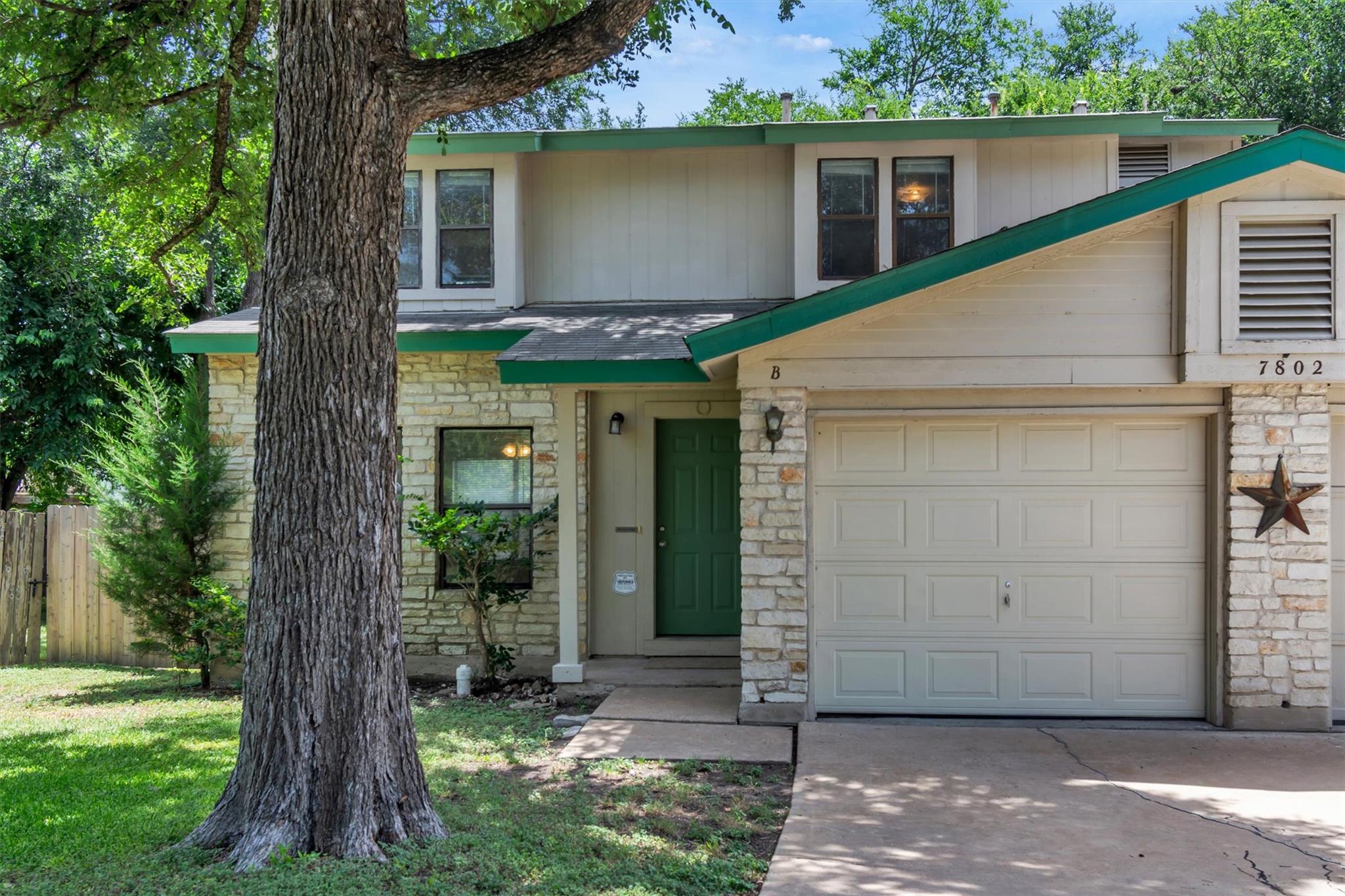 7802 Topawa Cv #b Property Photo 1