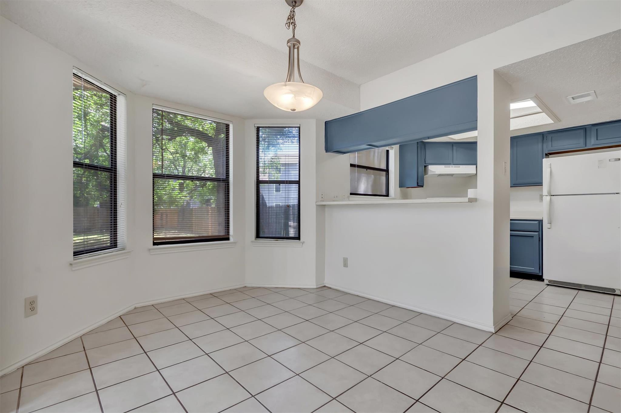 7802 Topawa Cv #b Property Photo 11