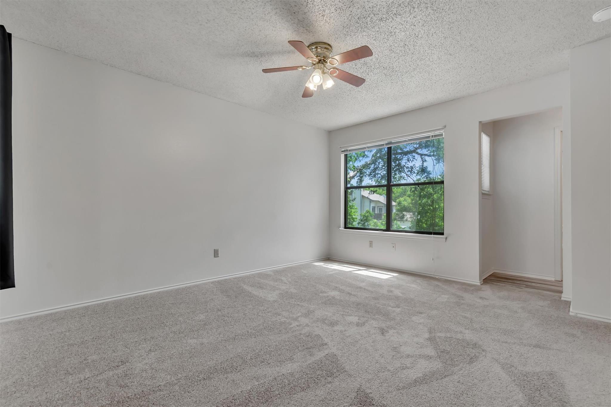 7802 Topawa Cv #b Property Photo 13