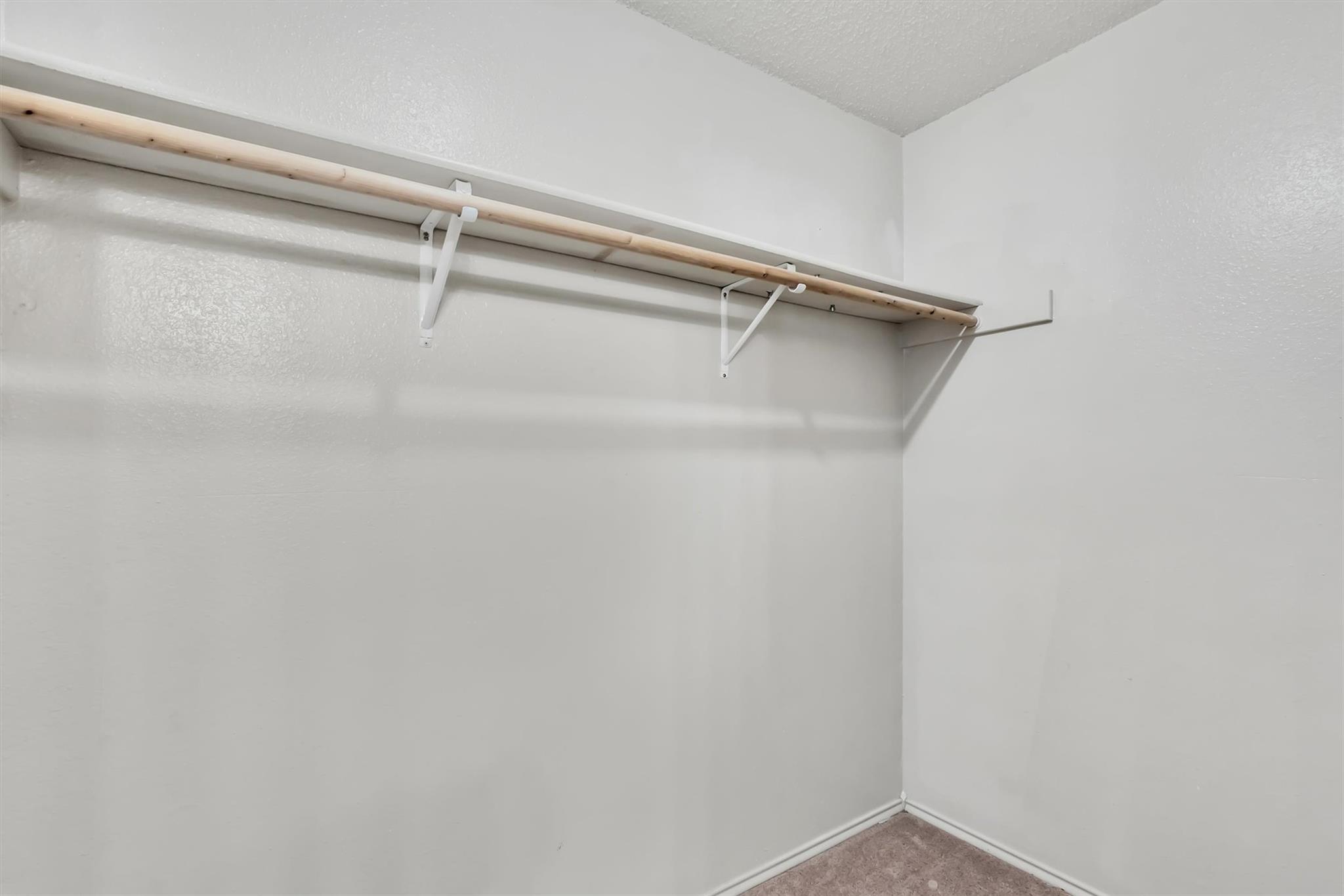 7802 Topawa Cv #b Property Photo 14