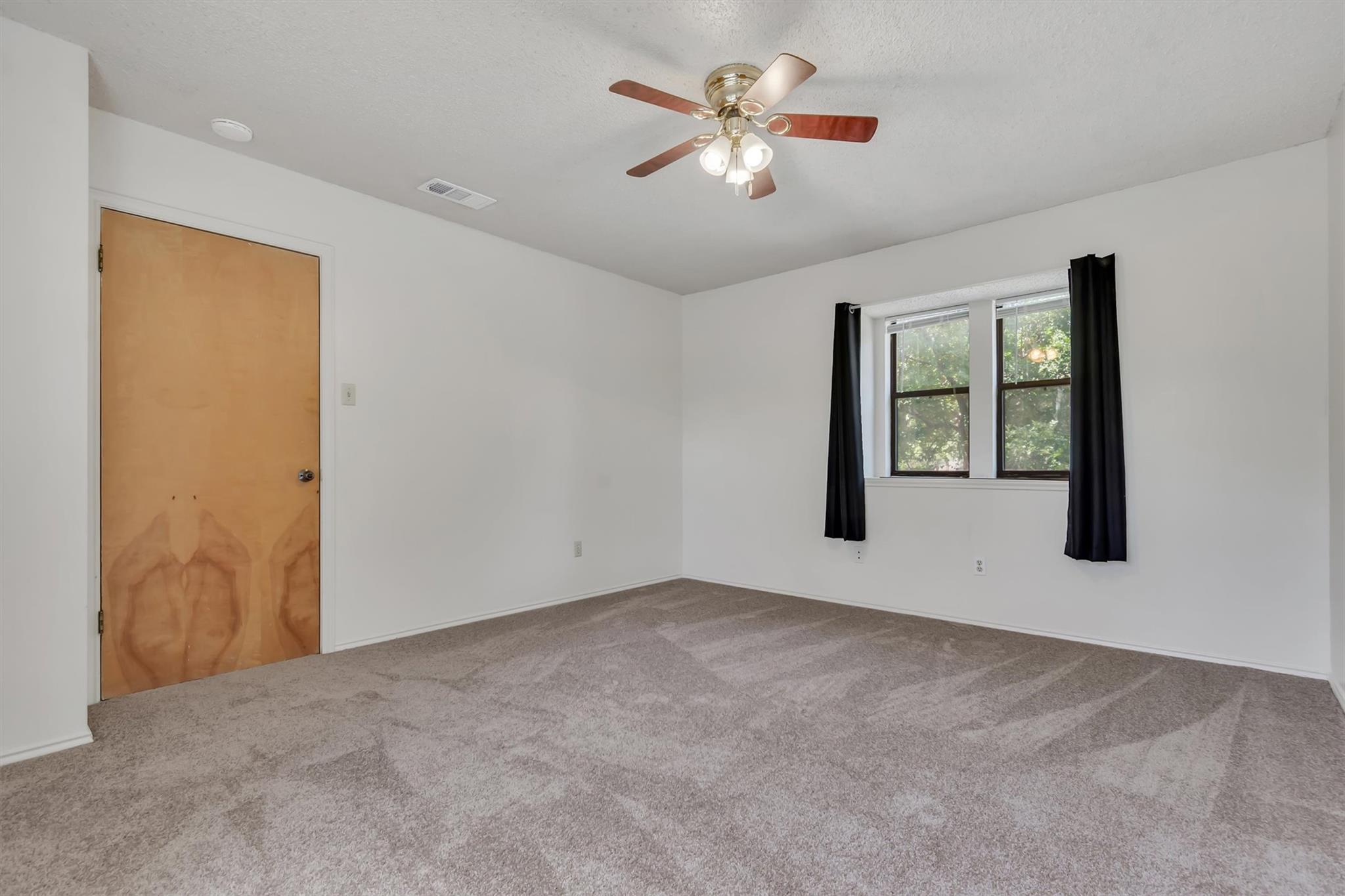 7802 Topawa Cv #b Property Photo 17