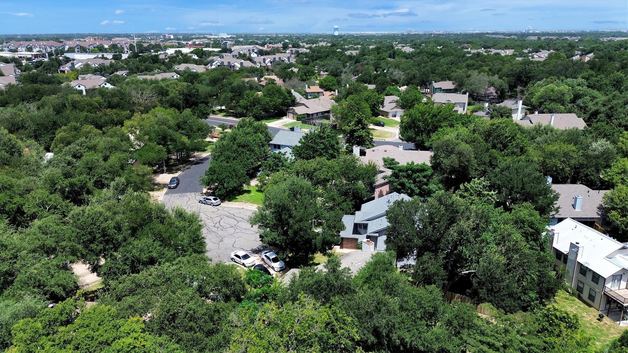 7802 Topawa Cv #b Property Photo 31