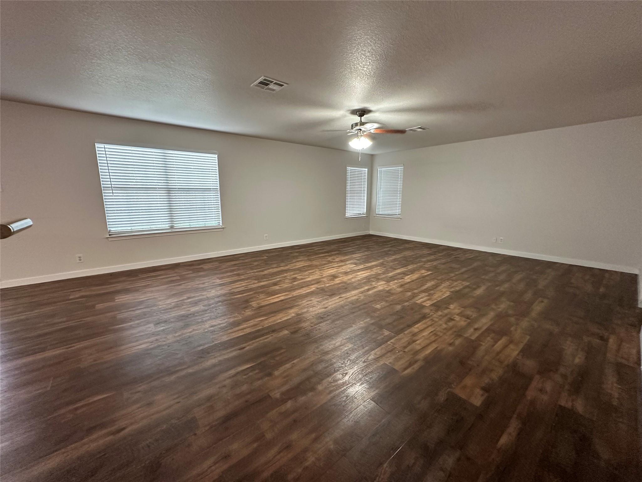113 Lexword Ln Property Photo 5