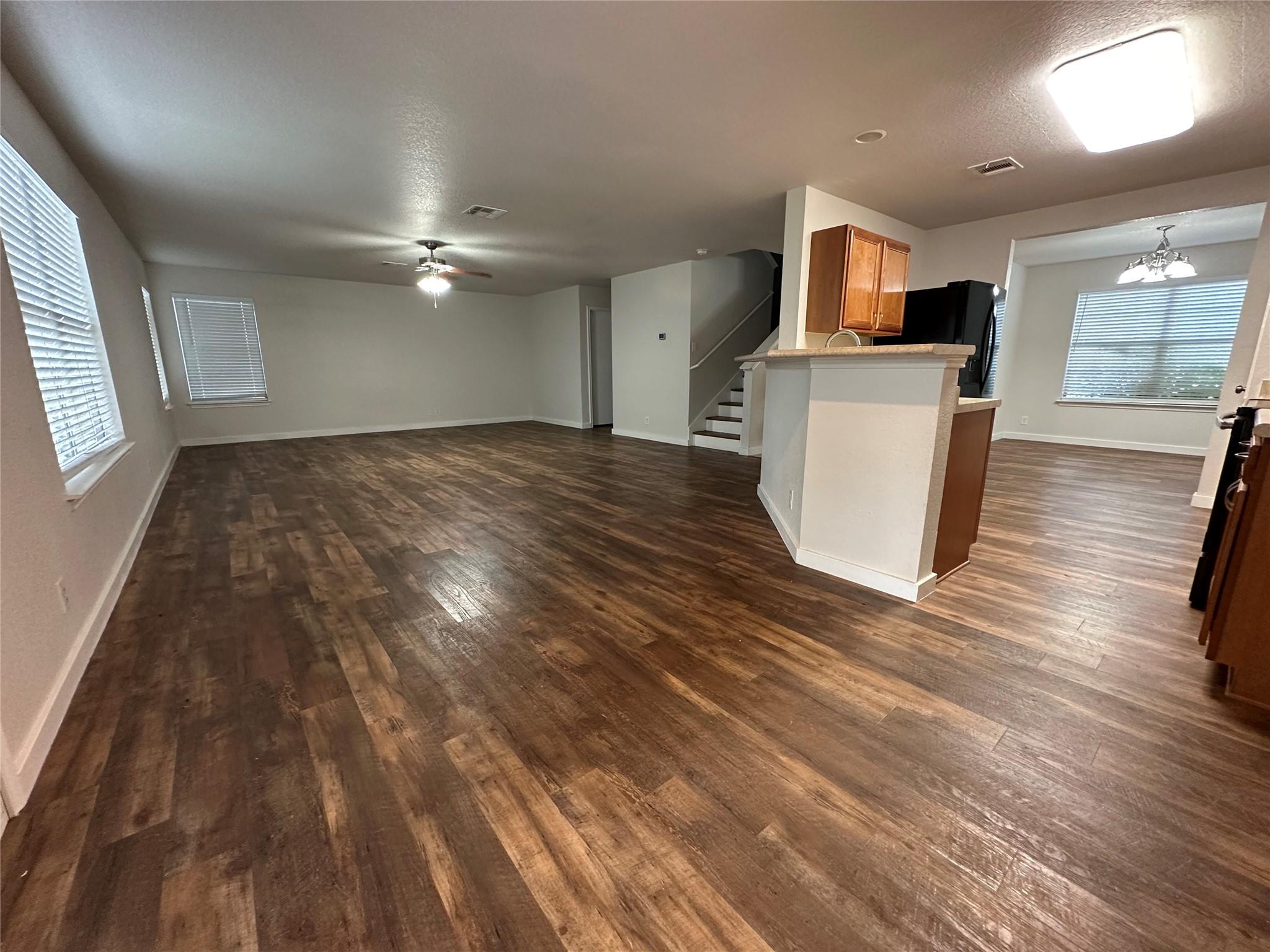 113 Lexword Ln Property Photo 6
