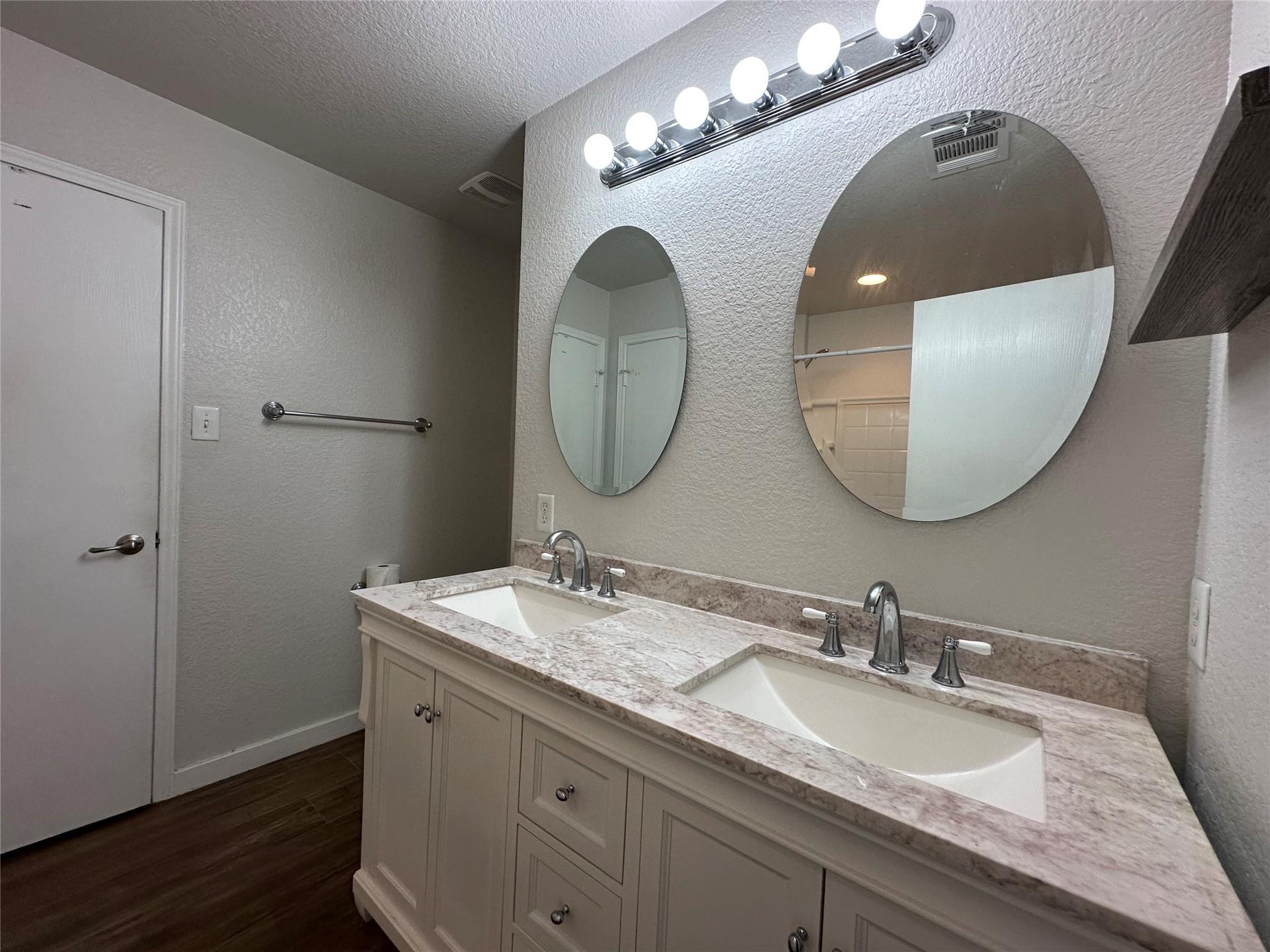 113 Lexword Ln Property Photo 33