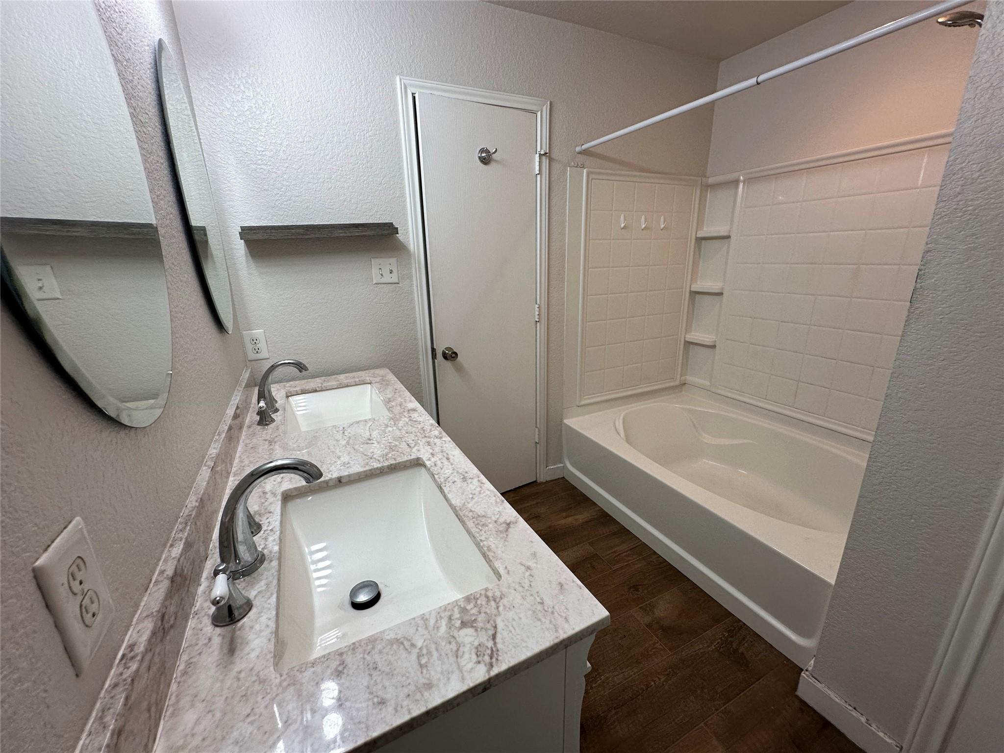 113 Lexword Ln Property Photo 35