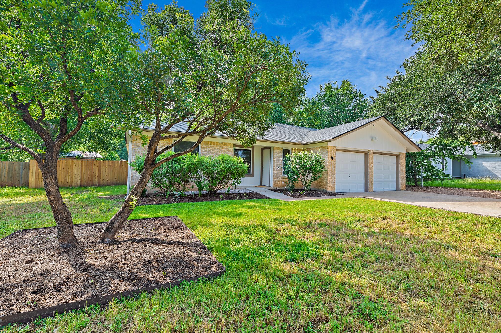 701 Buffalo Pass Property Photo 3