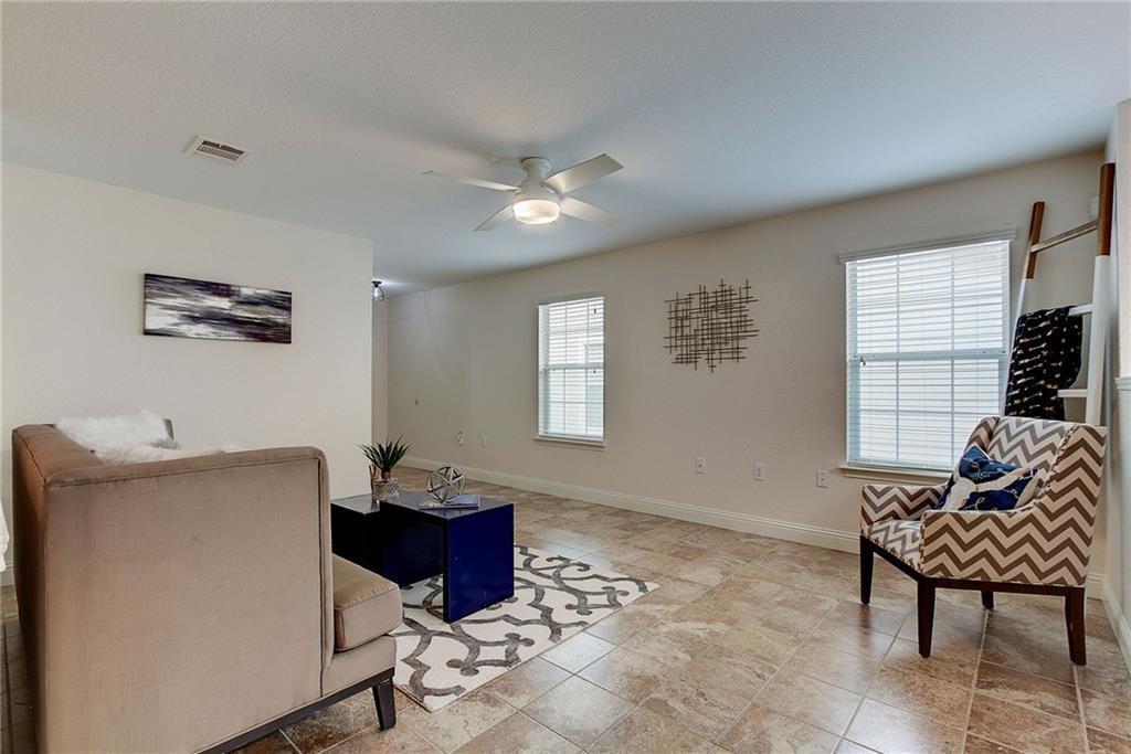 7107 Alegre Pass Property Photo 5
