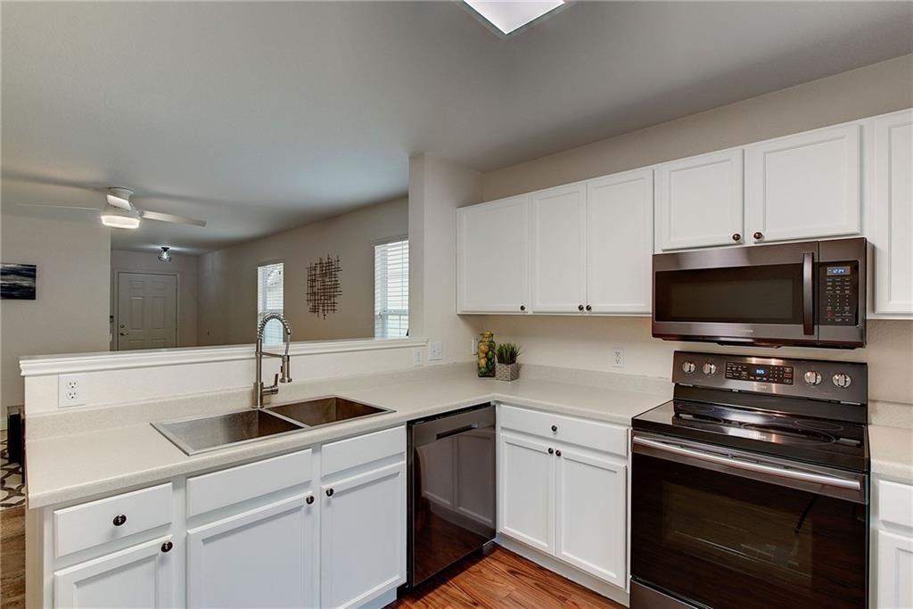 7107 Alegre Pass Property Photo 10