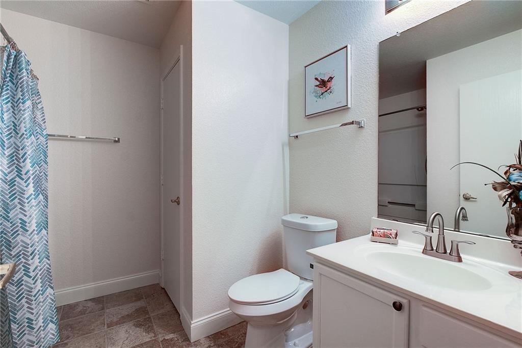 7107 Alegre Pass Property Photo 17