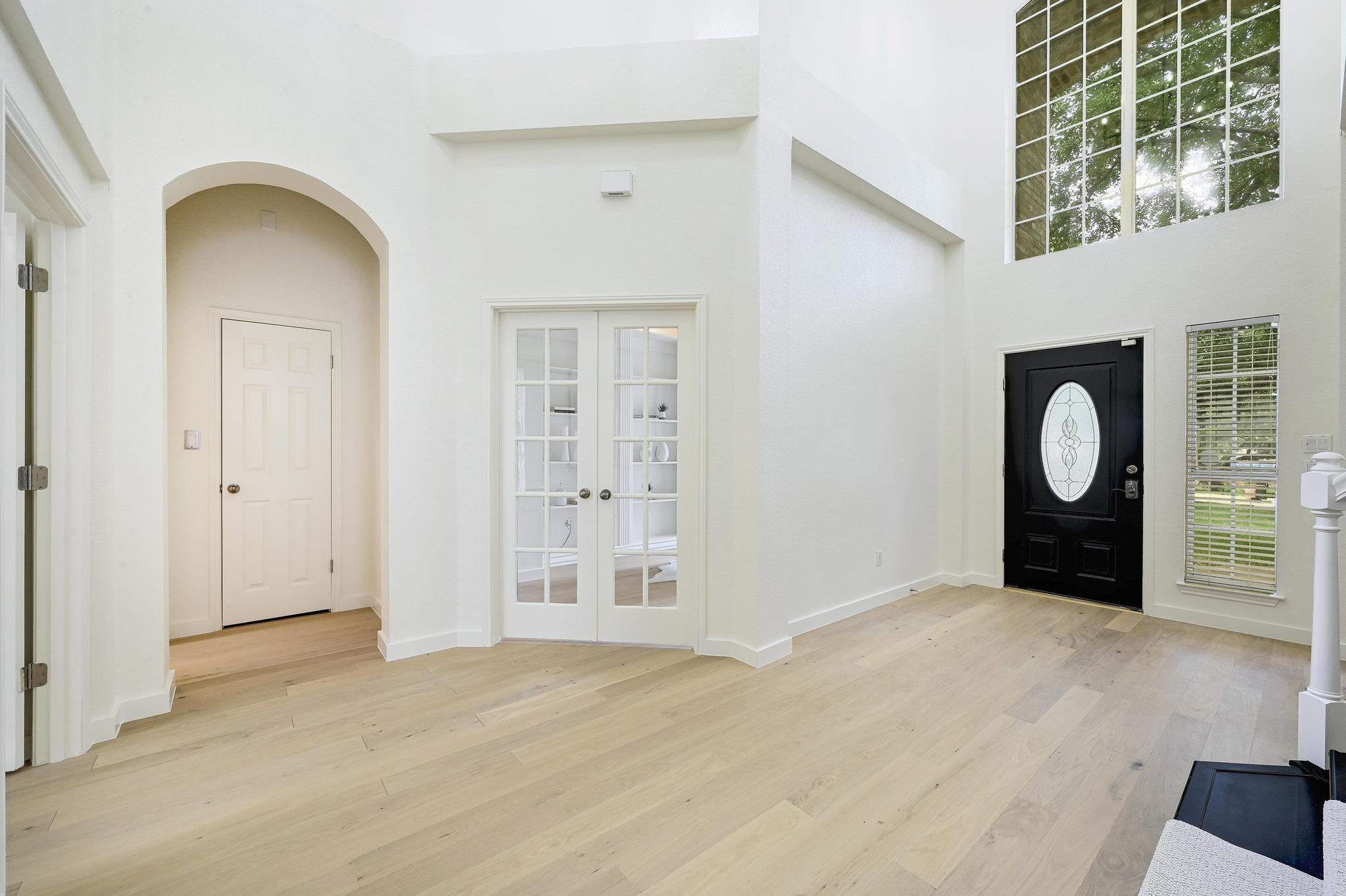 6116 Pebble Garden Ct Property Photo 3