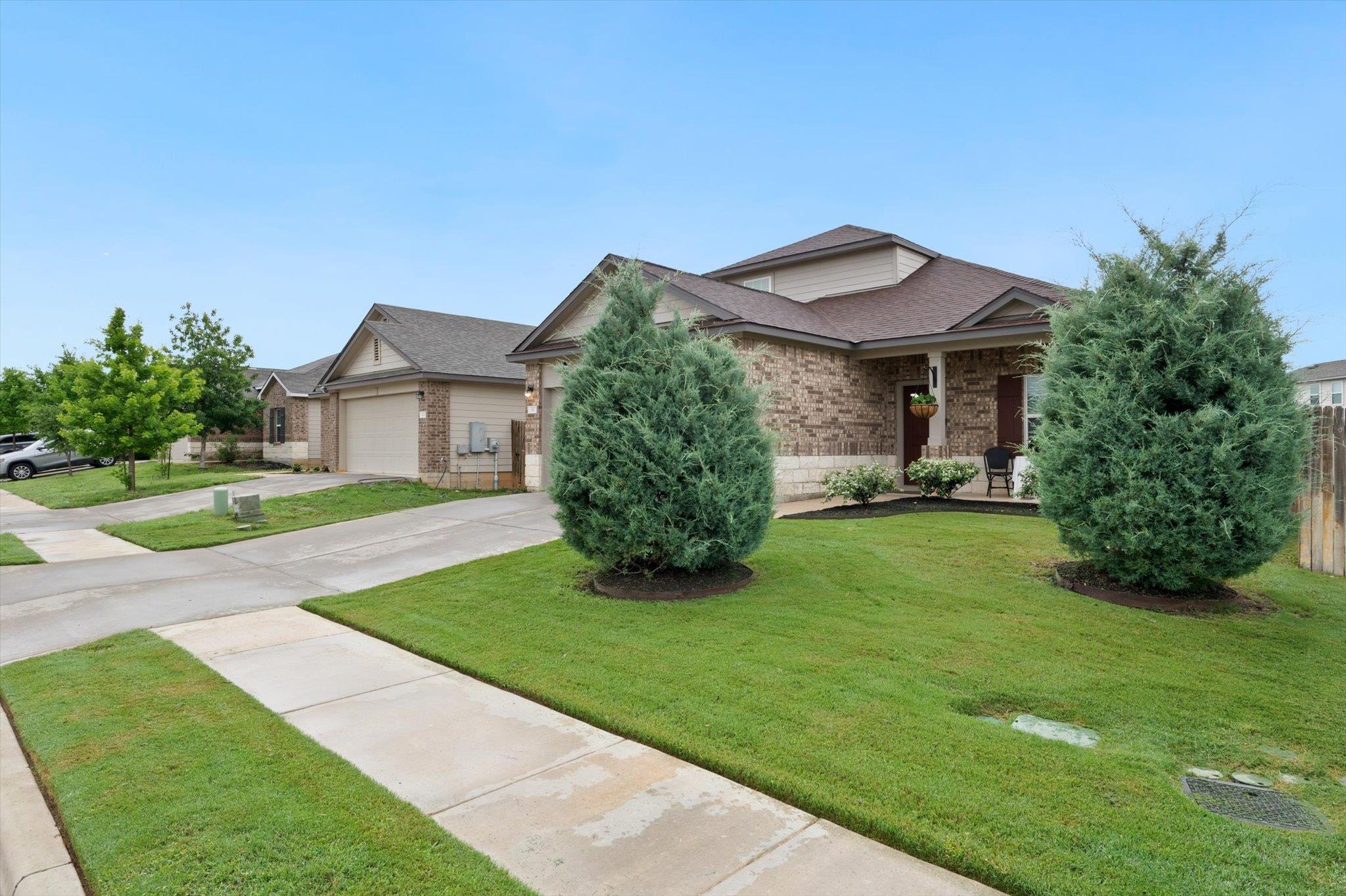 317 Old Glory Trl Property Photo 2