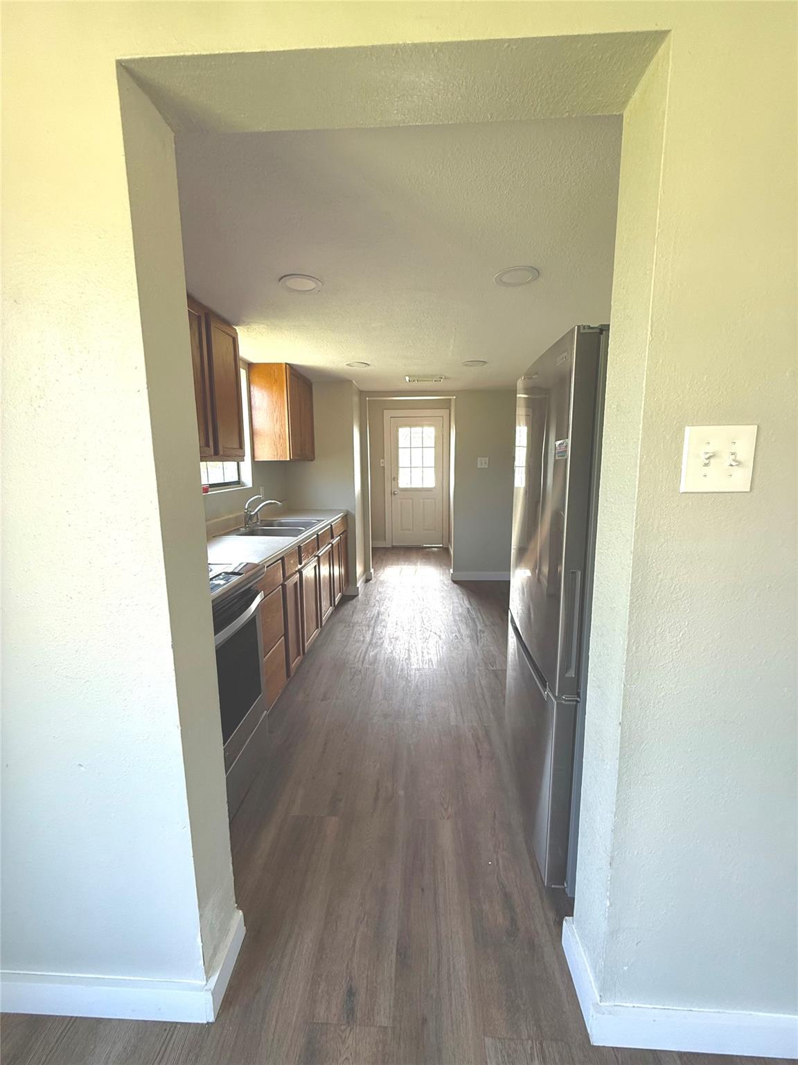 411 W Avenue K Ave Property Photo 10