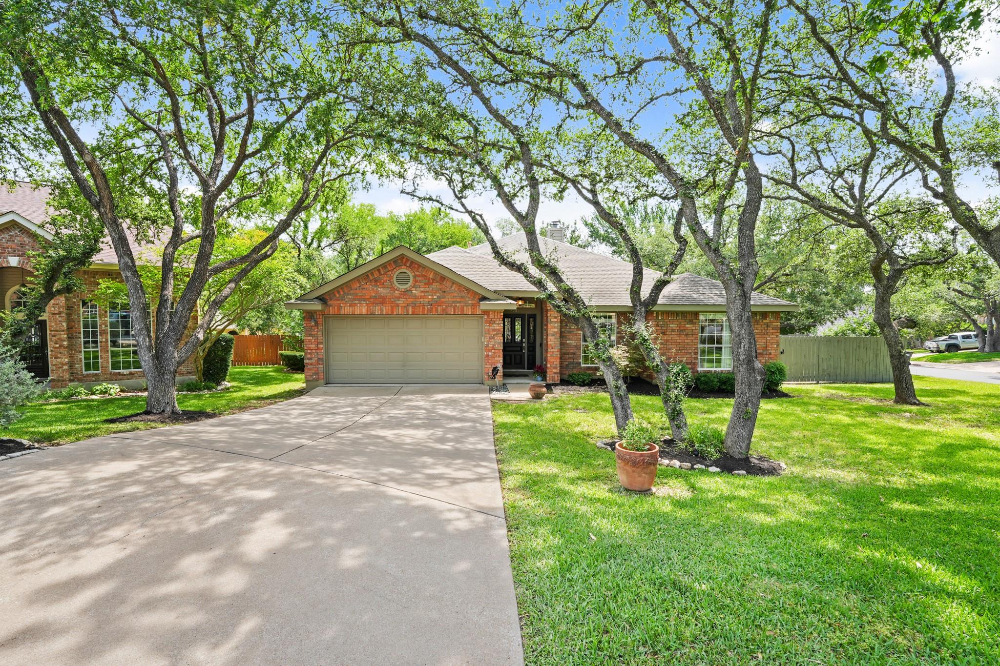 3701 Clendenin Ct Property Photo
