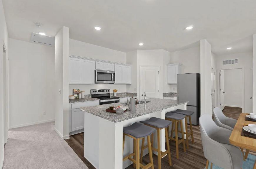 1420 Morris Loop Property Photo 3