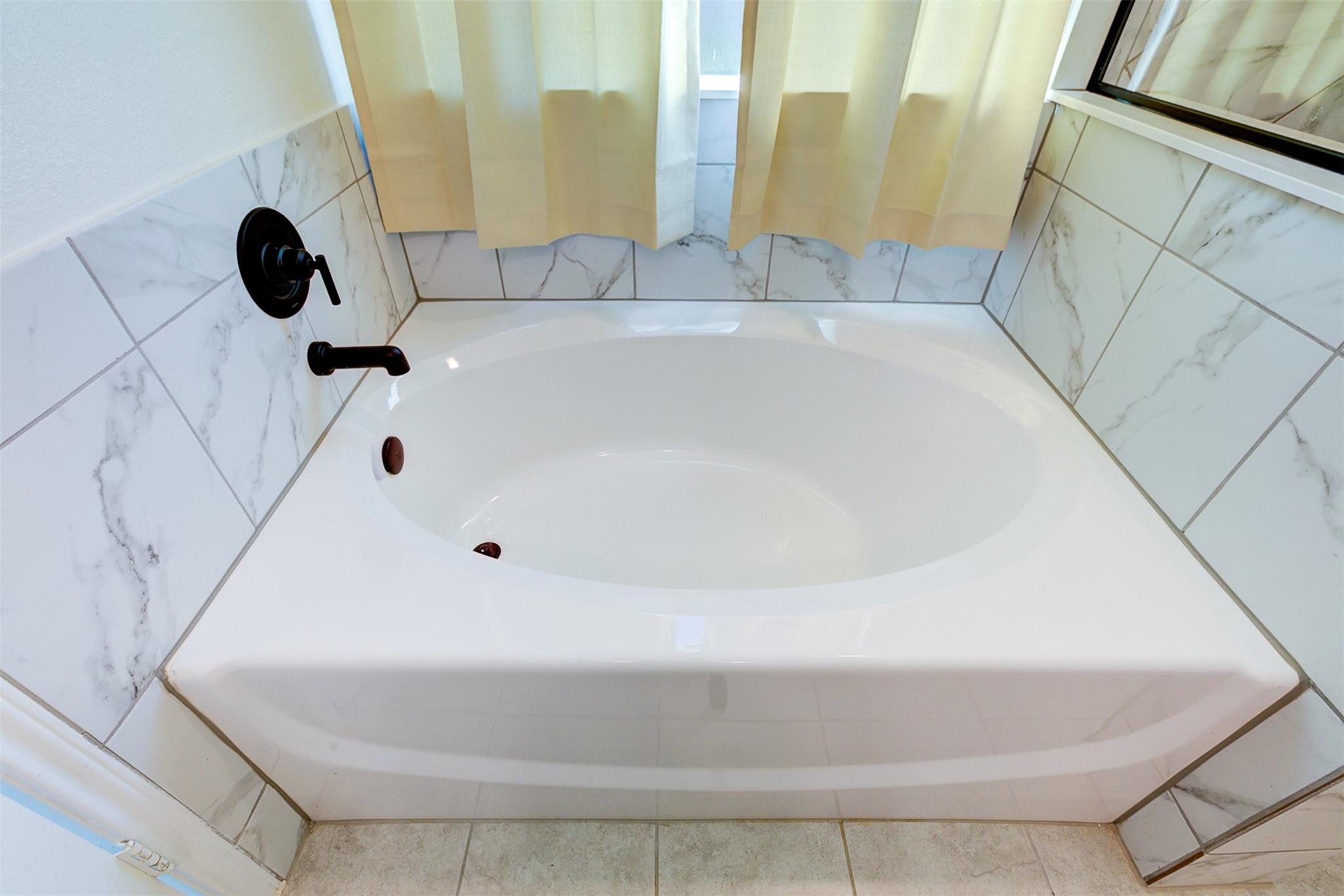 14116 Flawless Flora Dr Property Photo 32