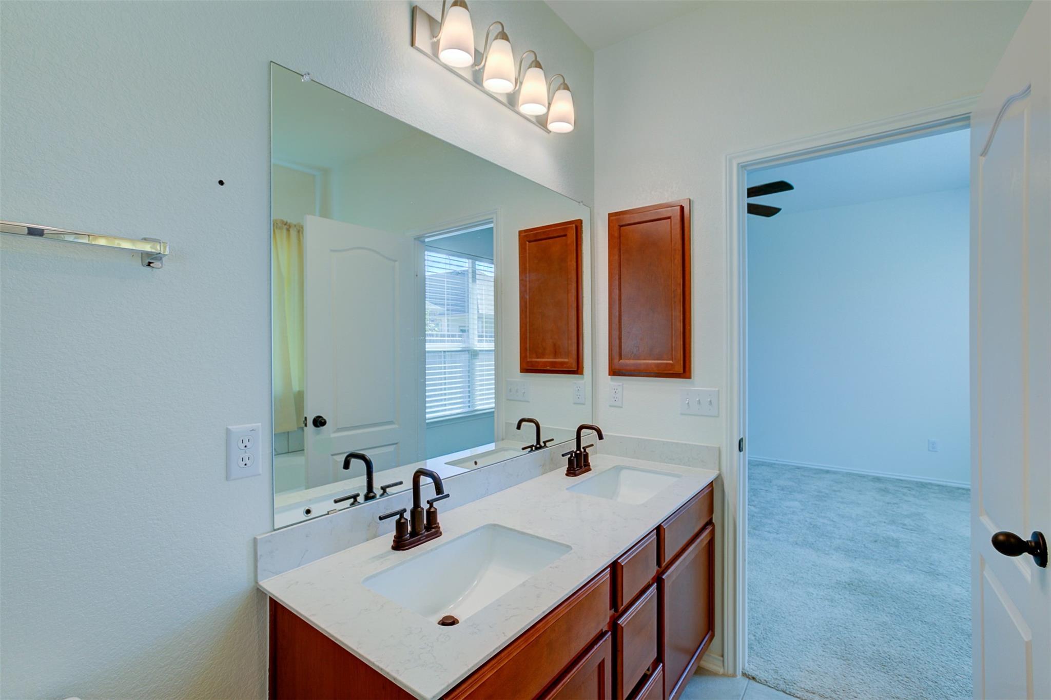 14116 Flawless Flora Dr Property Photo 34