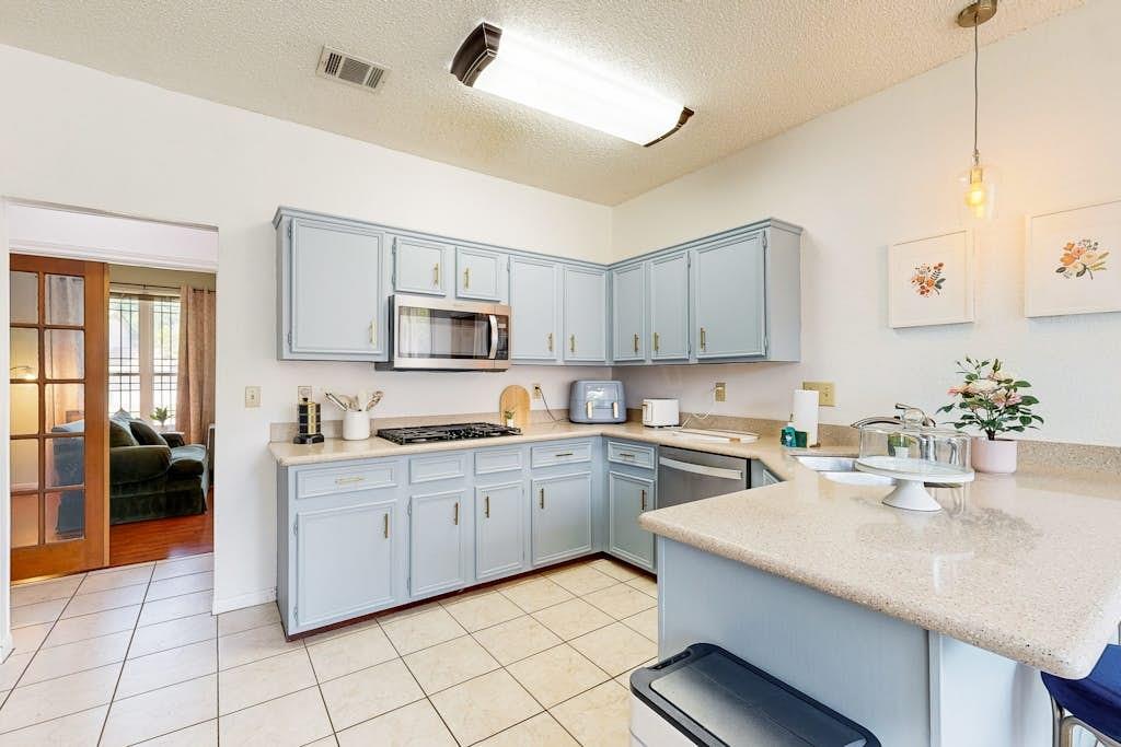 2606 Hunlac Cv Property Photo 7