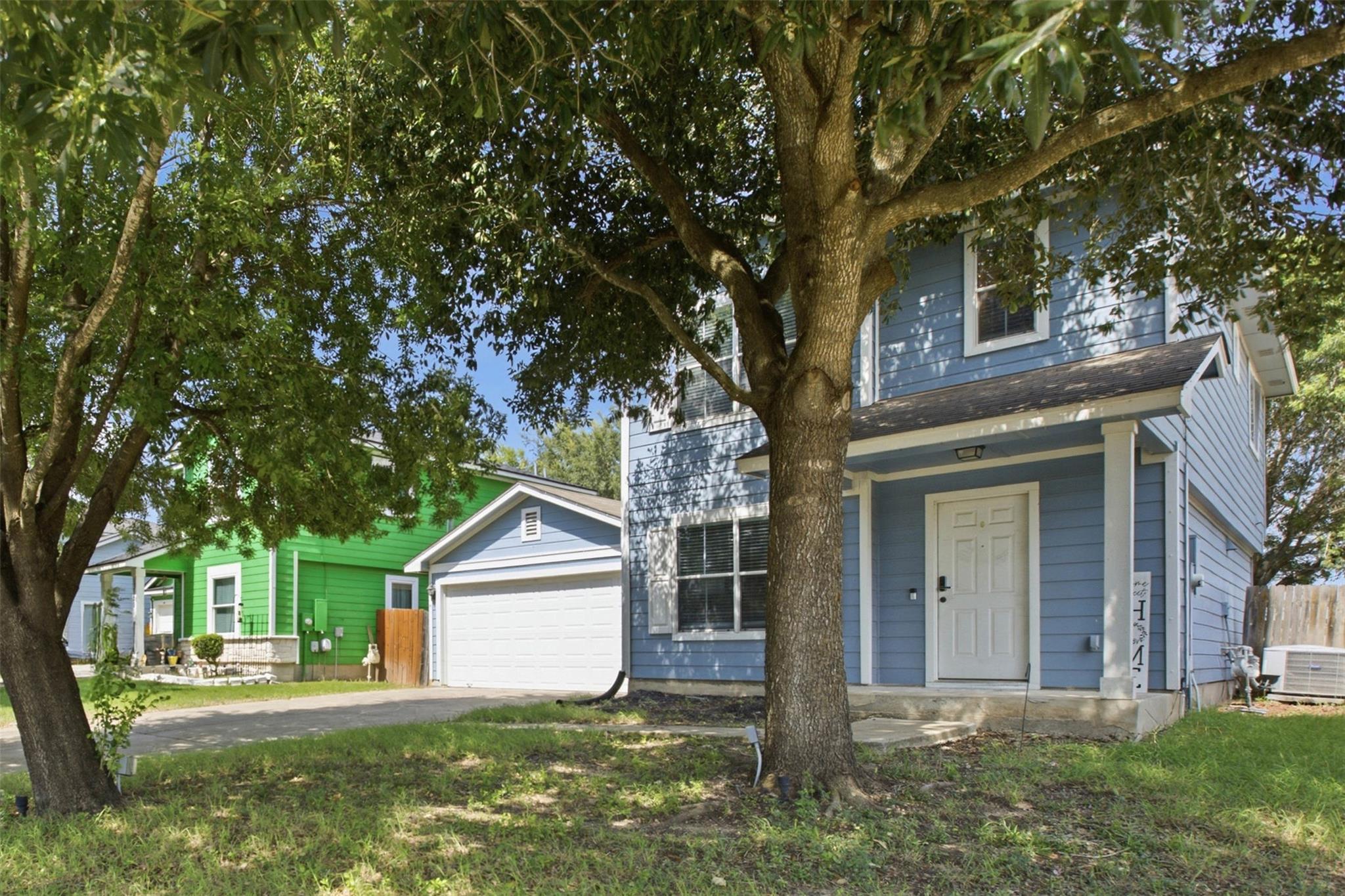 13132 Briarcreek Loop Property Photo 3