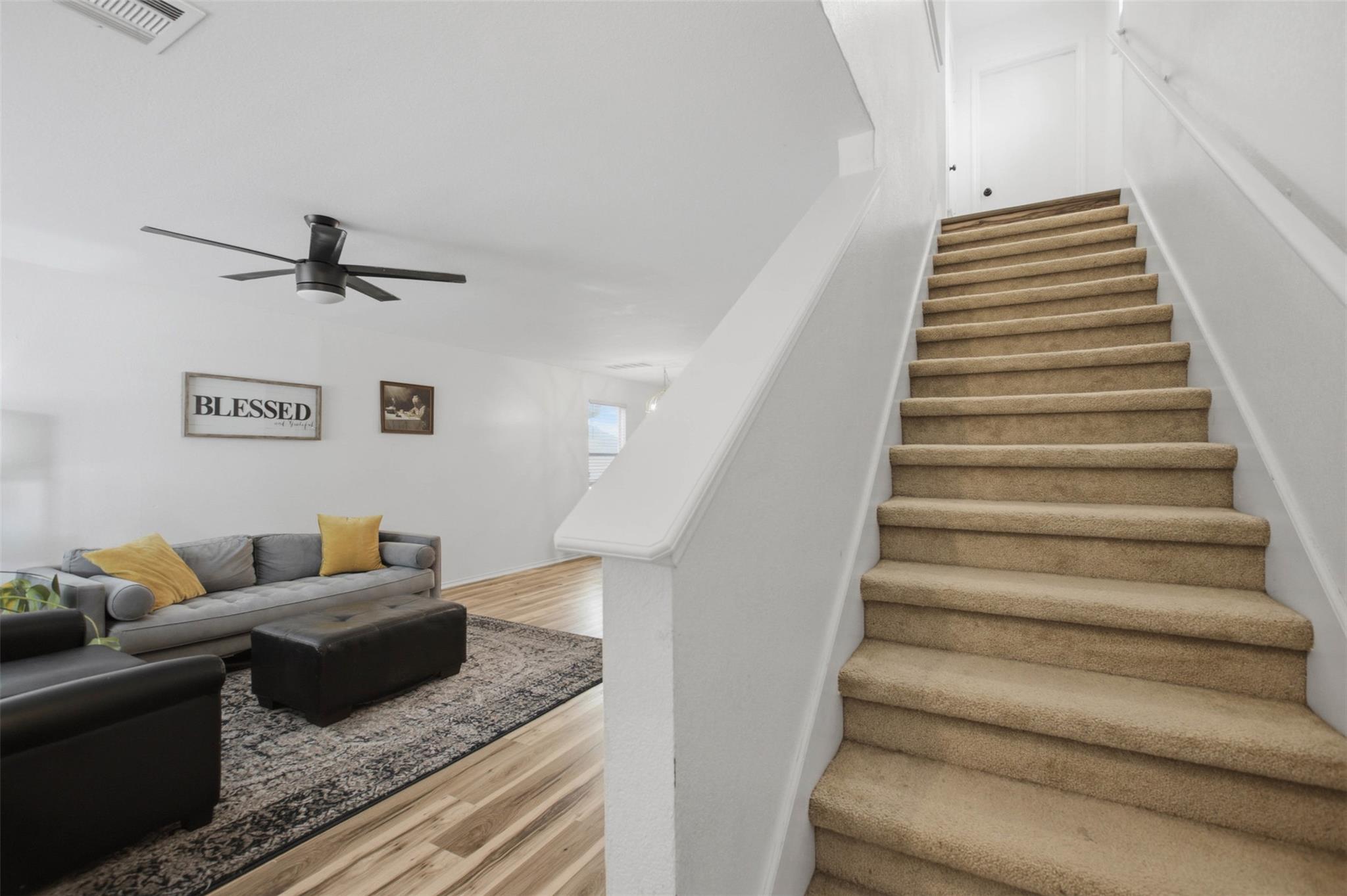13132 Briarcreek Loop Property Photo 4