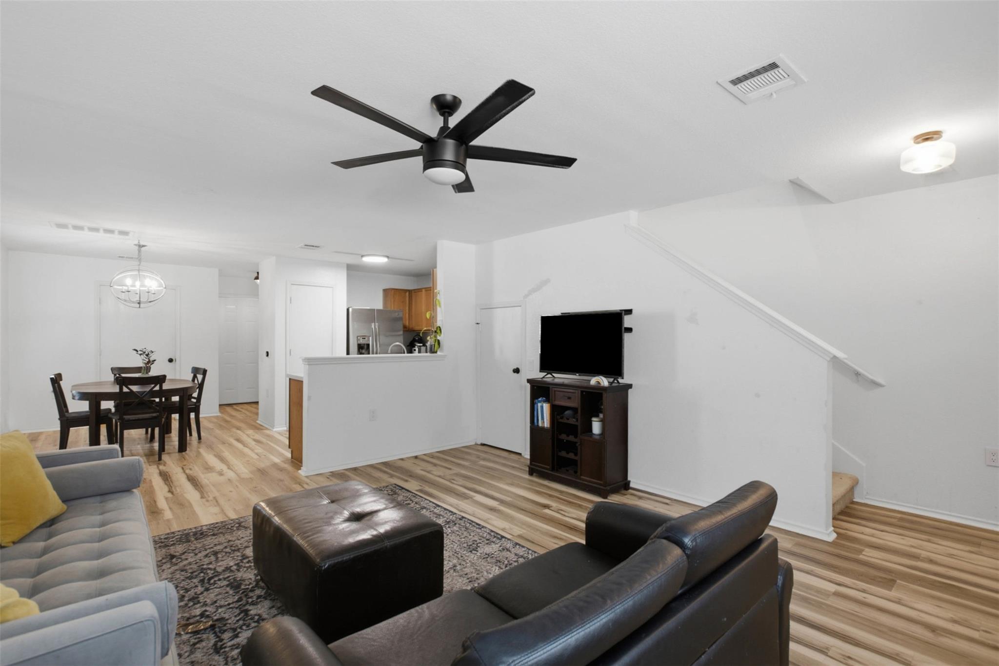 13132 Briarcreek Loop Property Photo 6