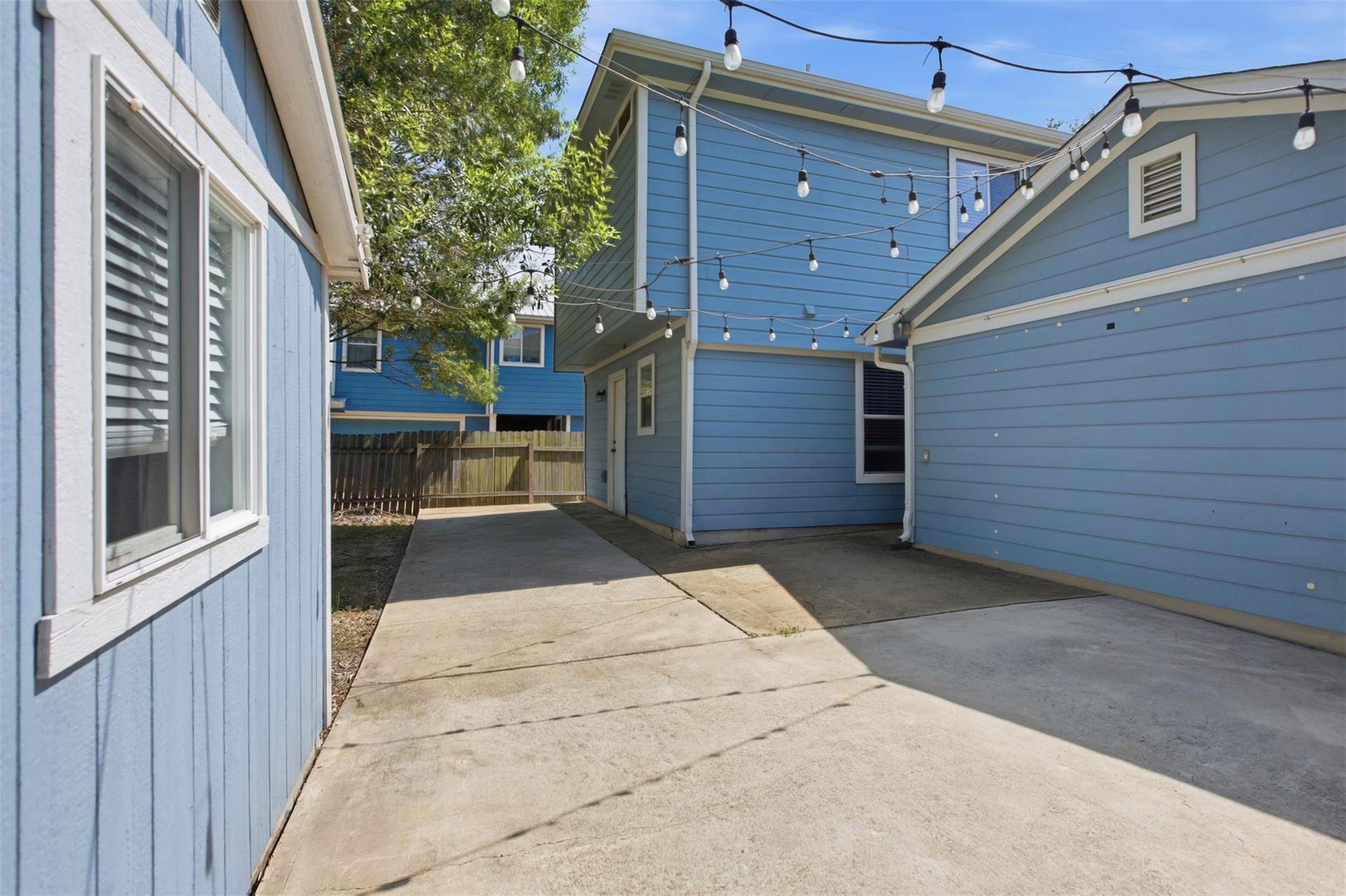 13132 Briarcreek Loop Property Photo 22