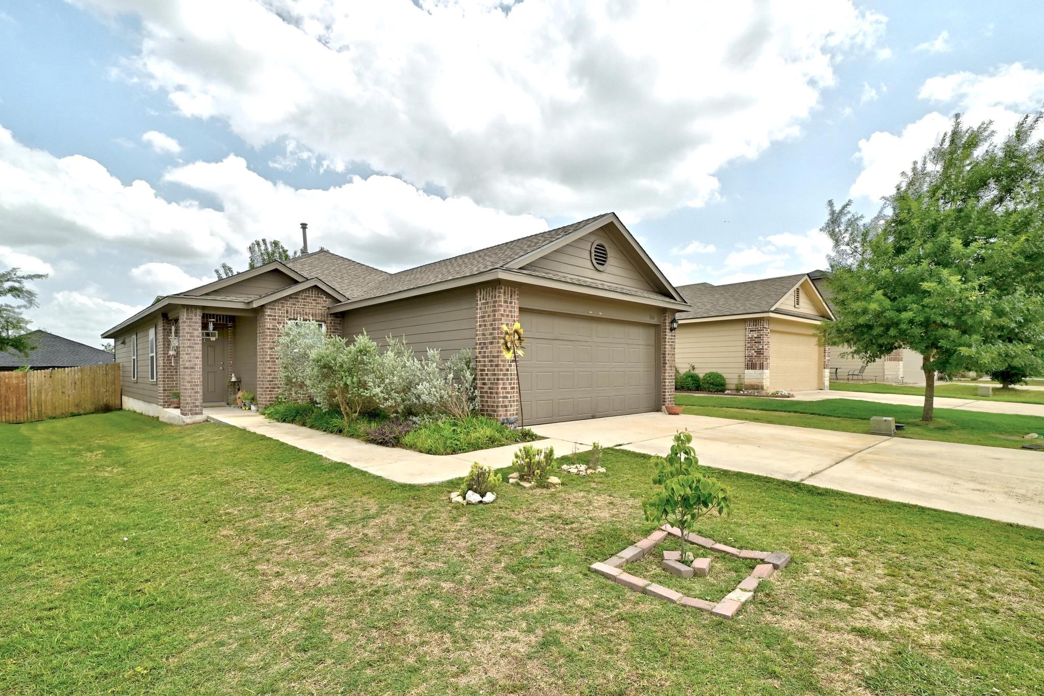 166 Tallow Trl Property Photo 1