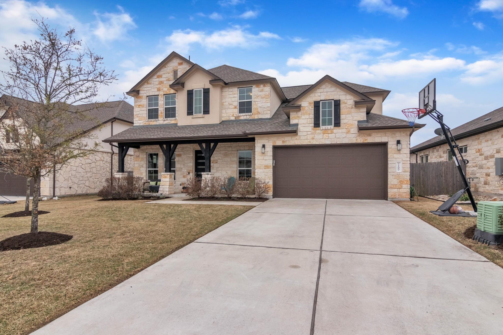 7100 Trissino Dr Property Photo 3