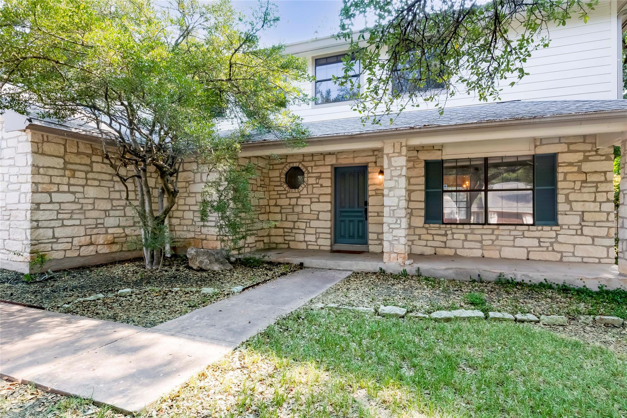 10905 Wintergreen Hl Property Photo 4