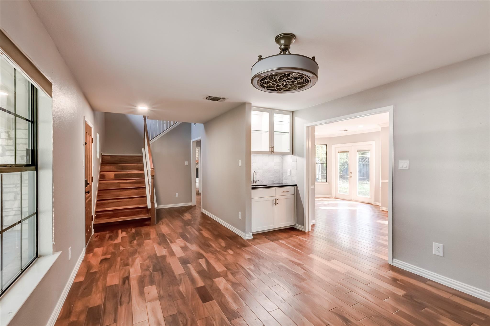 10905 Wintergreen Hl Property Photo 6