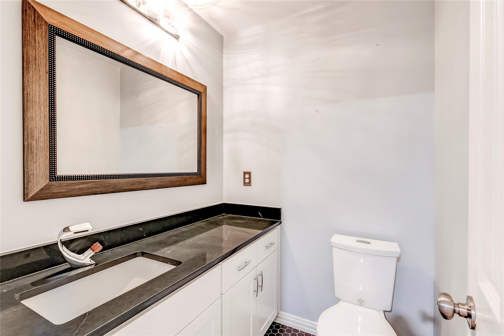 10905 Wintergreen Hl Property Photo 17