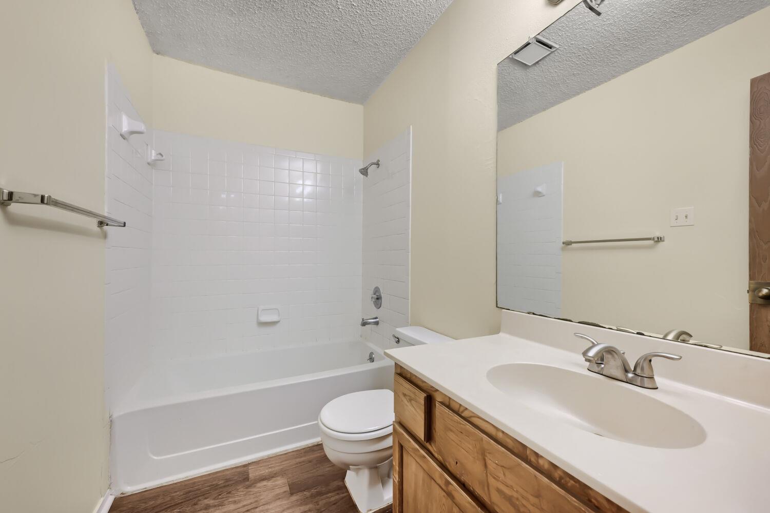 740 Simonetti Dr #a Property Photo 15