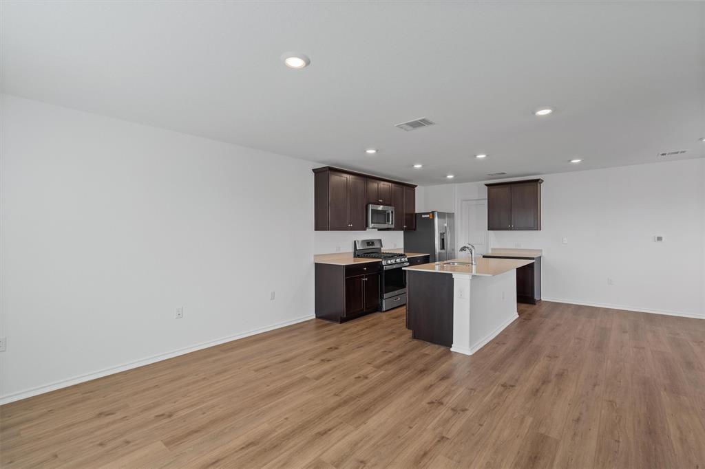 12216 Scarlet Sleeve Way Property Photo 6