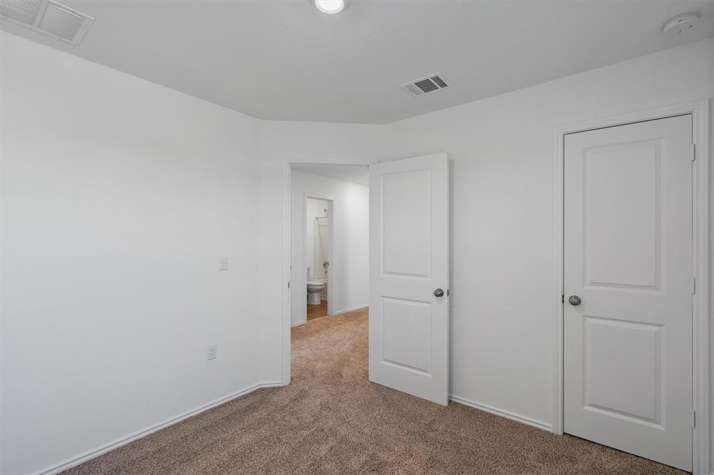 12216 Scarlet Sleeve Way Property Photo 14