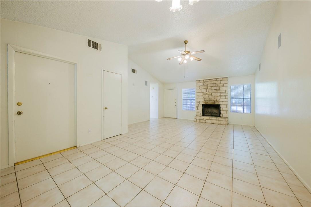 8810 Piney Point Dr #b Property Photo 8