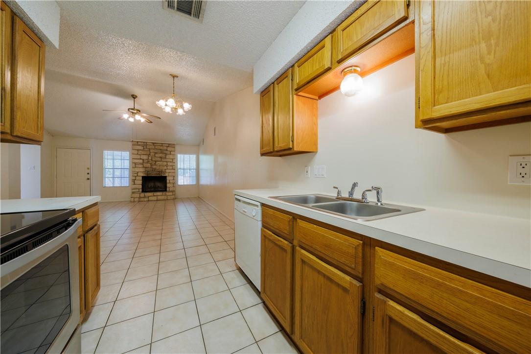 8810 Piney Point Dr #b Property Photo 12
